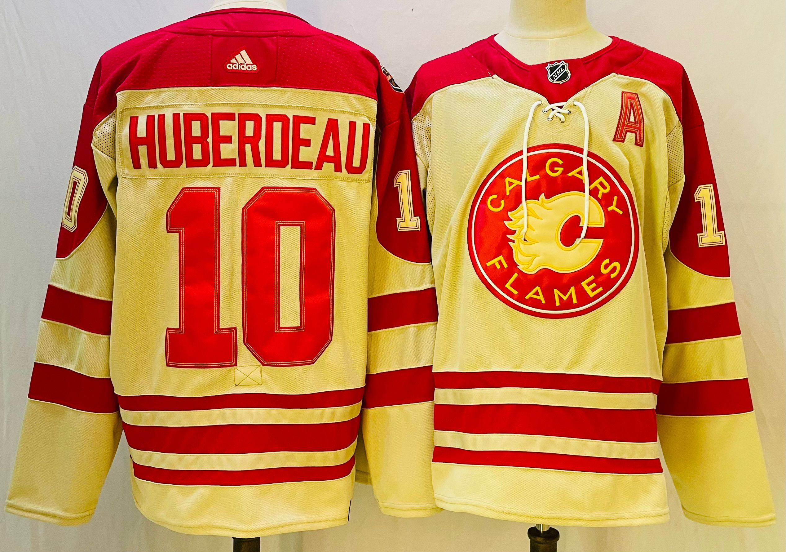 Adidas Calgary Flames 10 Jonathan Huberdeau Ice Hockey Jersey Beige 